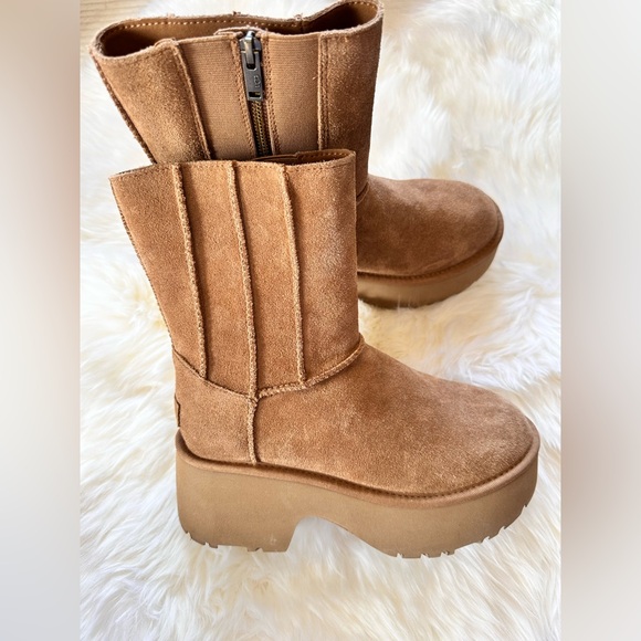 UGG Classic Twin Seam New Heights - Picture 2 of 8